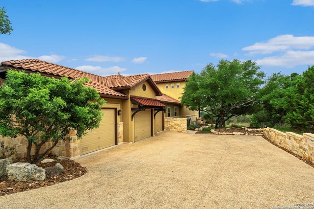44 OAKLAND HLS, Boerne, TX 78006