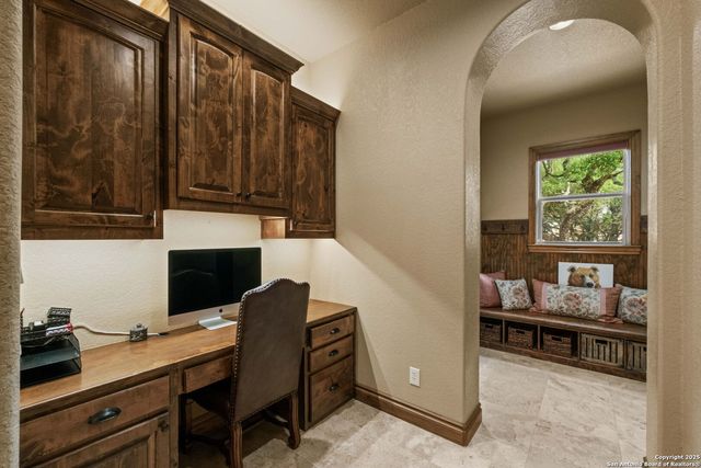 44 OAKLAND HLS, Boerne, TX 78006