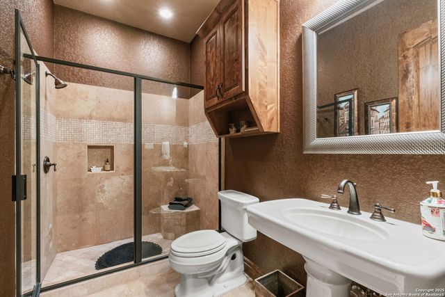 44 OAKLAND HLS, Boerne, TX 78006