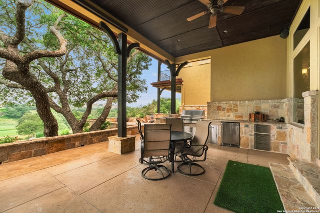 44 OAKLAND HLS, Boerne, TX 78006