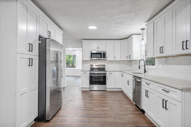 181 Oakdale DR, Boones Mill, VA 24065