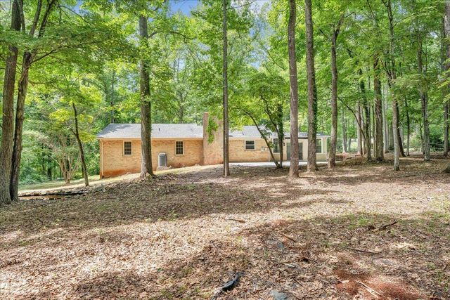 181 Oakdale DR, Boones Mill, VA 24065