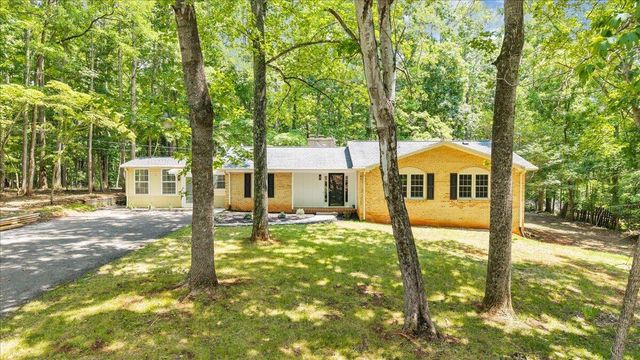 181 Oakdale DR, Boones Mill, VA 24065