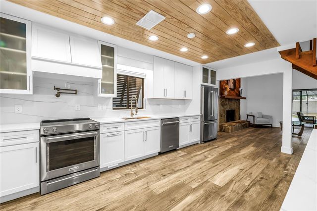 4605 STONE RIDGE TRAIL, Sarasota, FL 34232