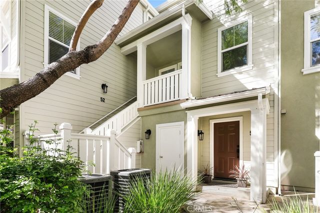 52 Valmont Way, Ladera Ranch, CA 92694