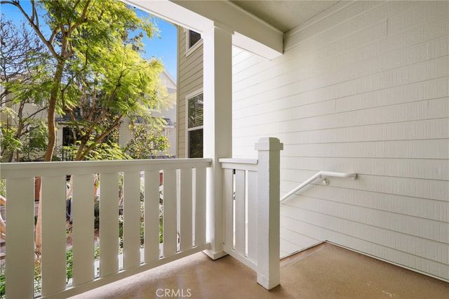 52 Valmont Way, Ladera Ranch, CA 92694