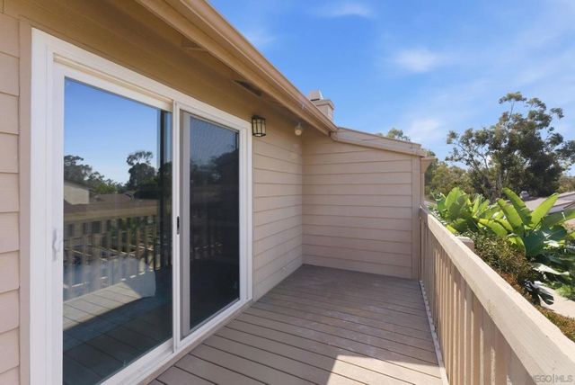 9917 Aviary Dr, San Diego, CA 92131