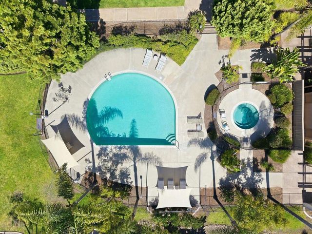 9917 Aviary Dr, San Diego, CA 92131