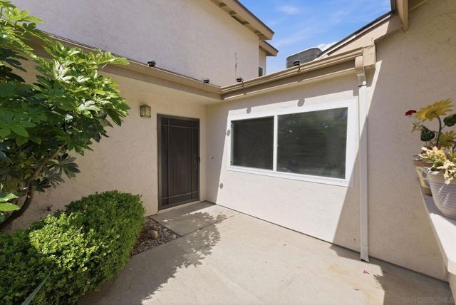 9917 Aviary Dr, San Diego, CA 92131
