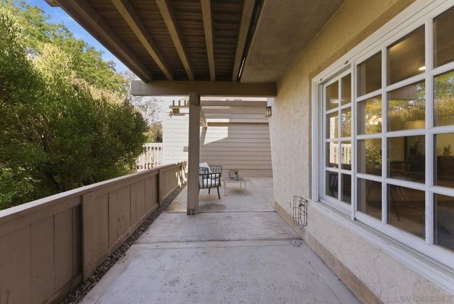 9917 Aviary Dr, San Diego, CA 92131