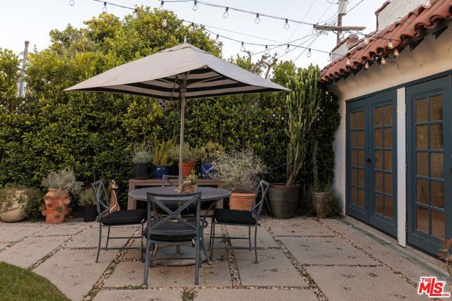 357 N Harper Avenue, Los Angeles, CA 90048
