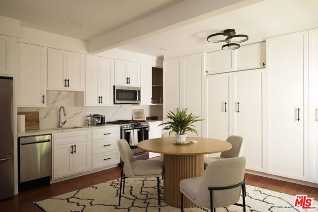 357 N Harper Avenue, Los Angeles, CA 90048