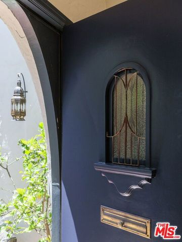 357 N Harper Avenue, Los Angeles, CA 90048
