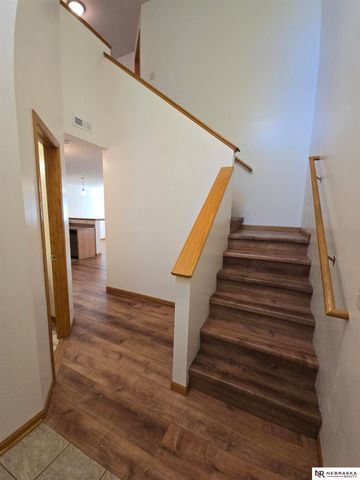 927 Carlton Circle, Lincoln, NE 68512