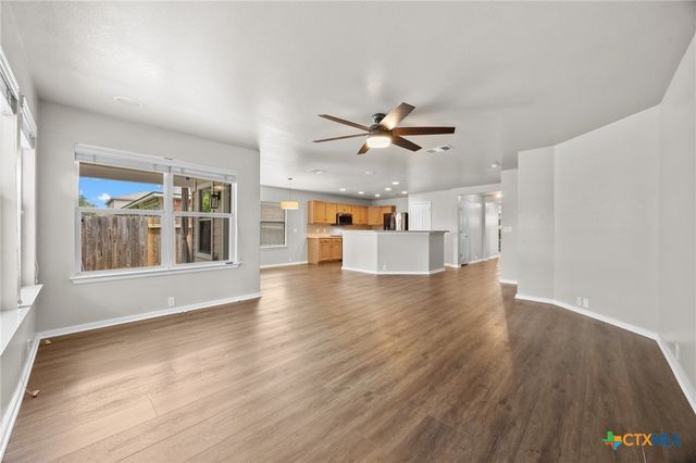 785 Kingfisher Lane, Leander, TX 78641