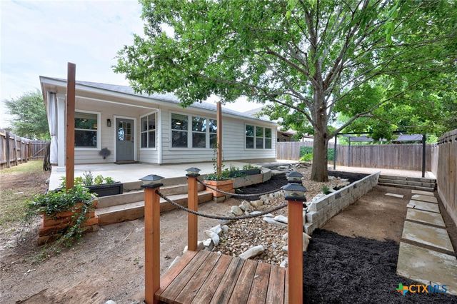 785 Kingfisher Lane, Leander, TX 78641