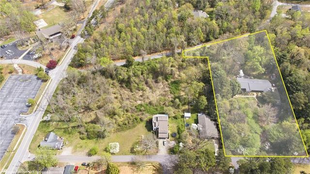 490 Maple Street, Cornelia, GA 30531