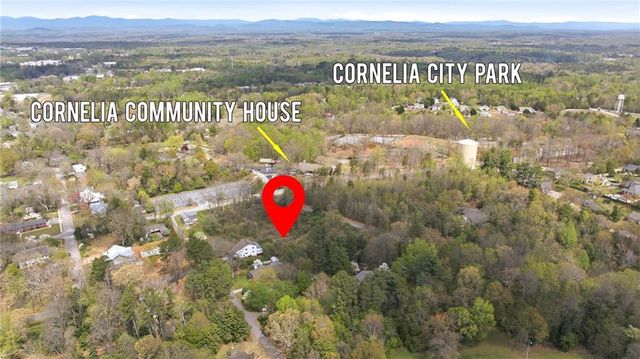 490 Maple Street, Cornelia, GA 30531