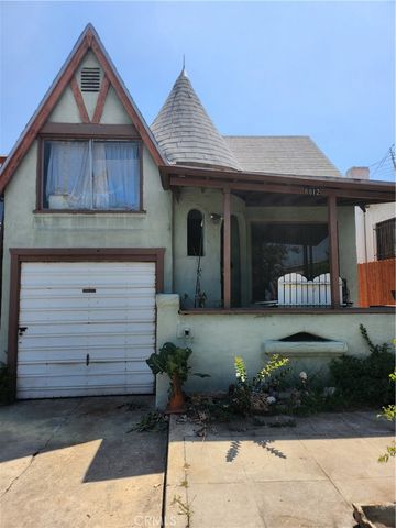 6812 S Van Ness, Los Angeles, CA 90047