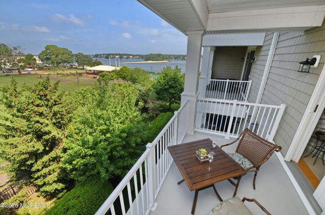 2201 River Road 1302, Point Pleasant, NJ 08742