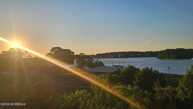 2201 River Road 1302, Point Pleasant, NJ 08742