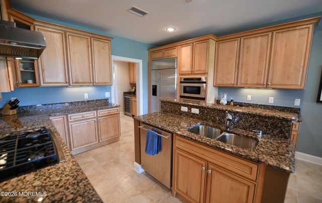 2201 River Road 1302, Point Pleasant, NJ 08742