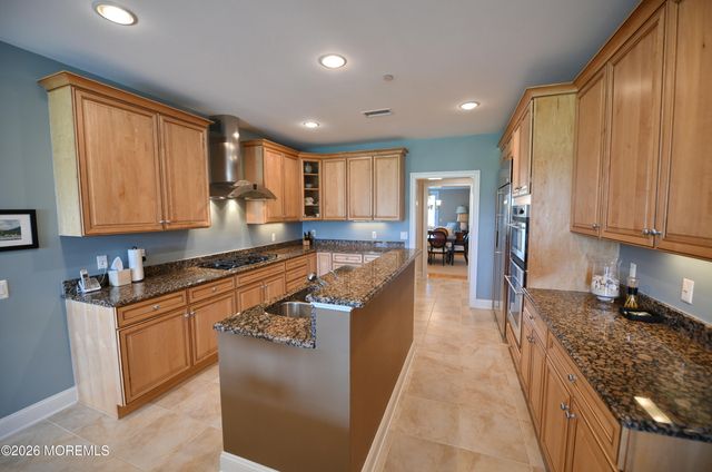 2201 River Road 1302, Point Pleasant, NJ 08742