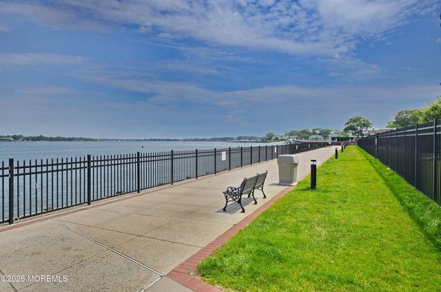 2201 River Road 1302, Point Pleasant, NJ 08742