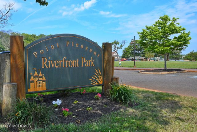 2201 River Road 1302, Point Pleasant, NJ 08742