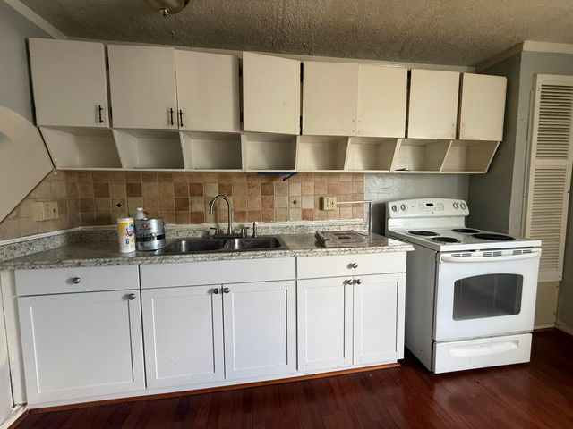 116 Front AVE, Salem, VA 24153