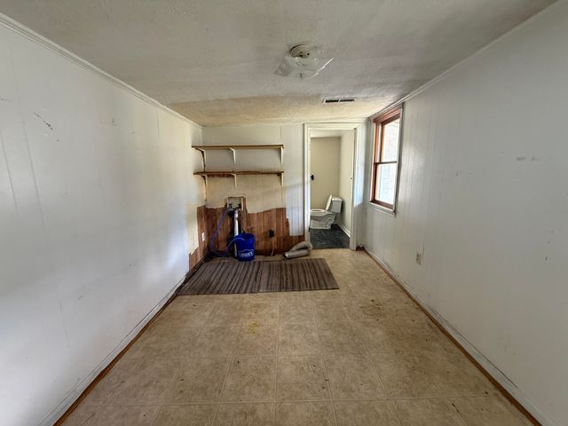 116 Front AVE, Salem, VA 24153