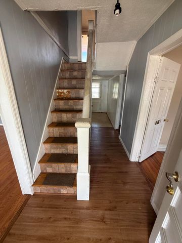 116 Front AVE, Salem, VA 24153