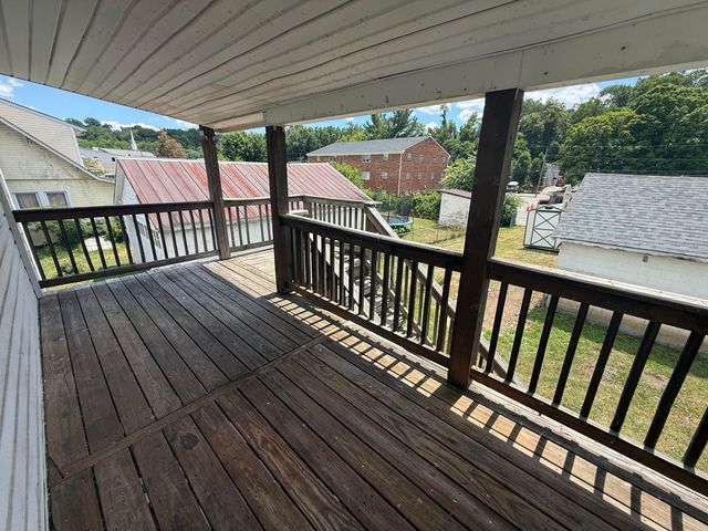 116 Front AVE, Salem, VA 24153
