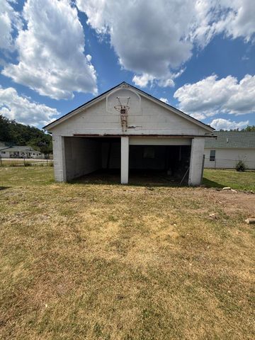 116 Front AVE, Salem, VA 24153