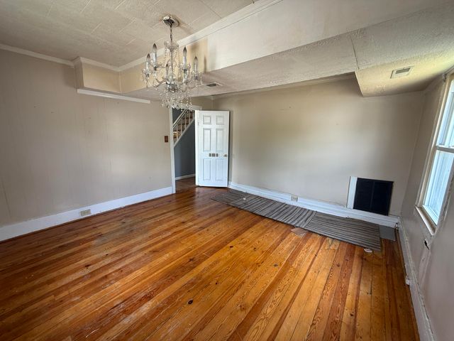 116 Front AVE, Salem, VA 24153