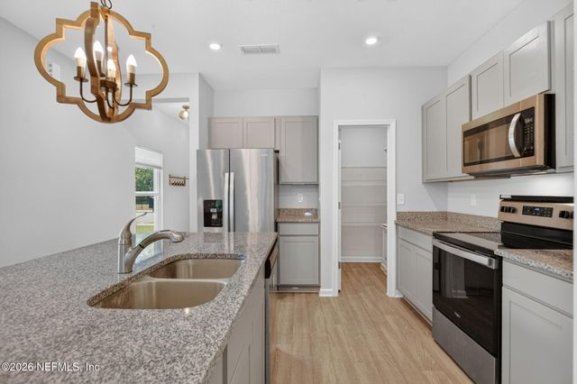 8069 CHERYL ANN Lane, Jacksonville, FL 32244