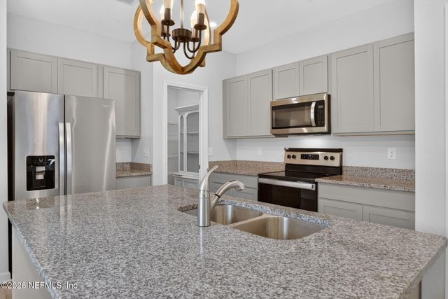 8069 CHERYL ANN Lane, Jacksonville, FL 32244