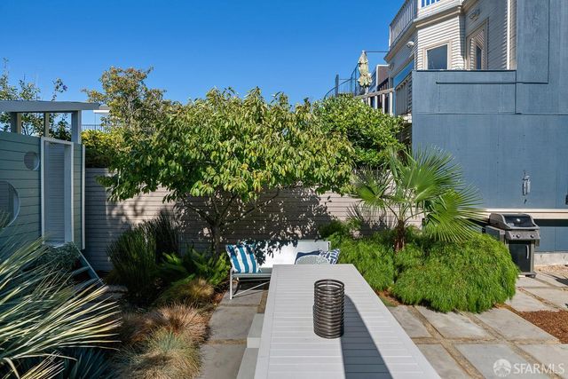 2126 18th Street, San Francisco, CA 94107