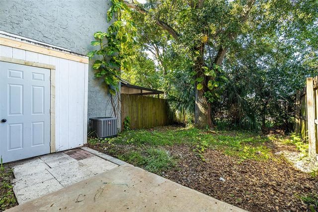 2517 E STANLEY MATTHEW CIRCLE, Tampa, FL 33604