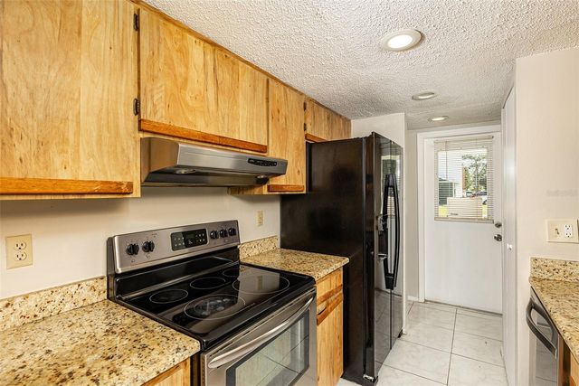 2517 E STANLEY MATTHEW CIRCLE, Tampa, FL 33604
