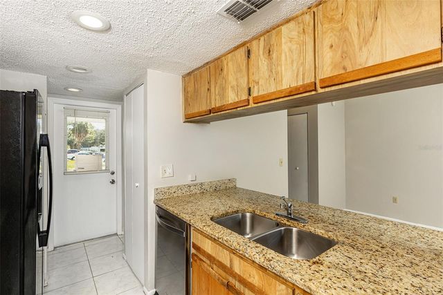 2517 E STANLEY MATTHEW CIRCLE, Tampa, FL 33604