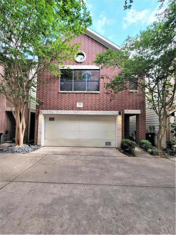 2515 Brinkman Street, Houston, TX 77008