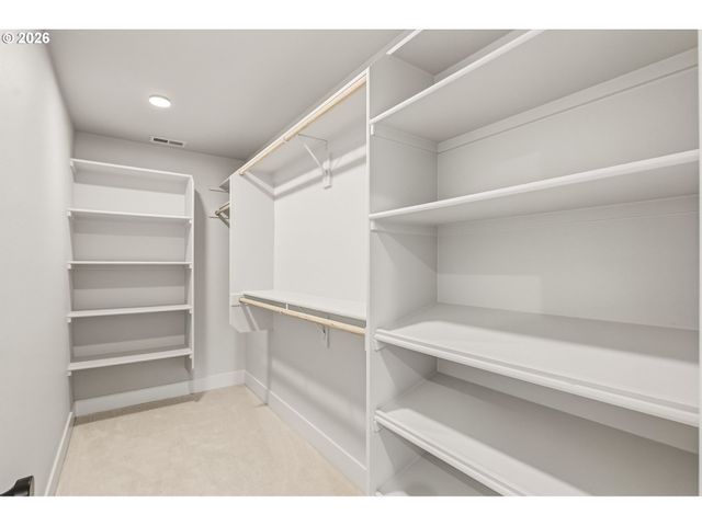 3911 Se INSLEY St, Portland, OR 97202