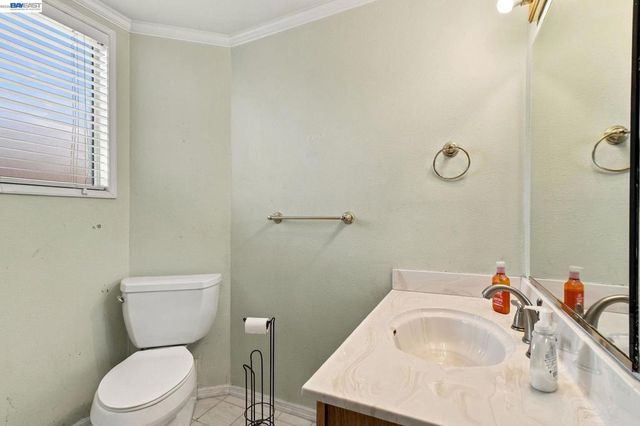 1222 Butler Ave, San Leandro, CA 94579