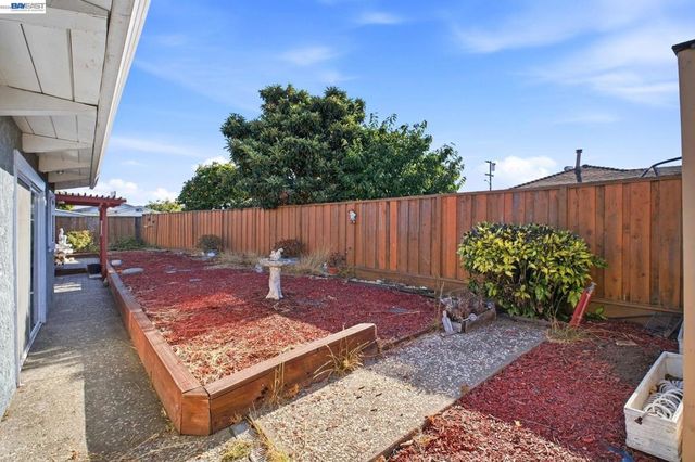 1222 Butler Ave, San Leandro, CA 94579