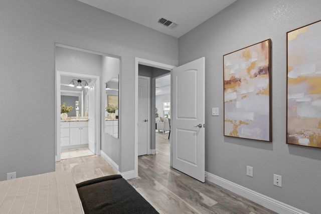 3307 12th Ave, Sacramento, CA 95817