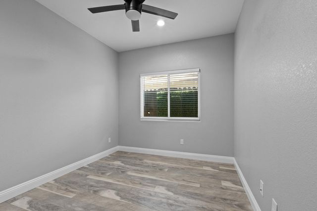 3307 12th Ave, Sacramento, CA 95817