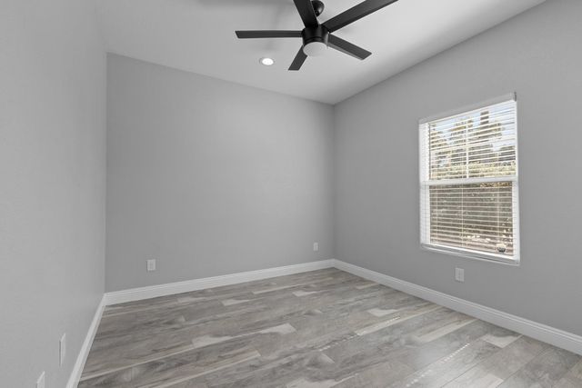 3307 12th Ave, Sacramento, CA 95817