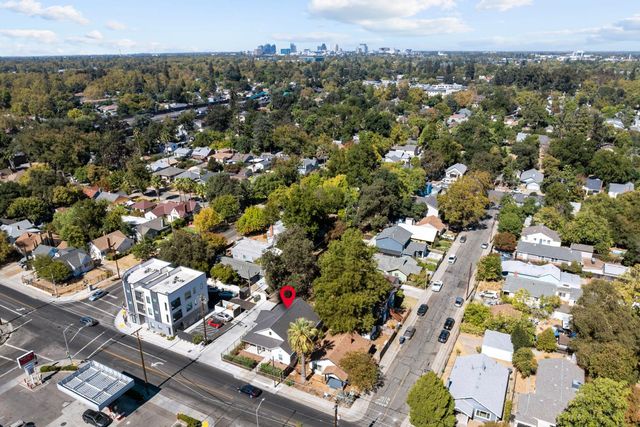 3307 12th Ave, Sacramento, CA 95817