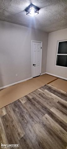 15 Michigan Street, Mount Clemens, MI 48043